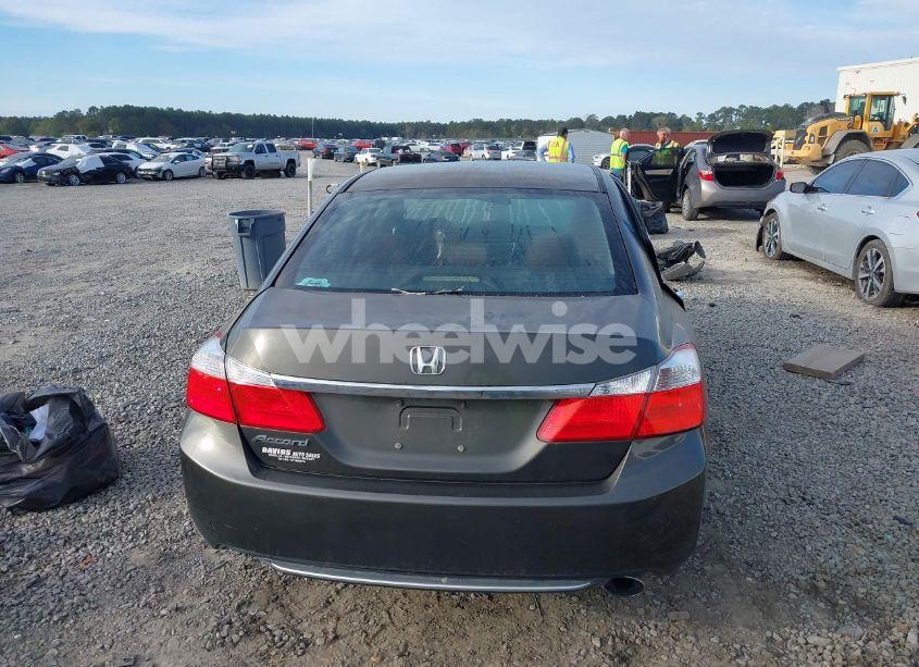 Photo 17 of 2013 Honda Accord LX (VIN 1HGCR2F33DA008191)