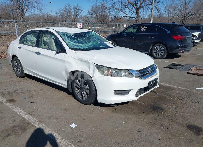 2013 Honda Accord LX (VIN 1HGCR2F33DA030093) main photo