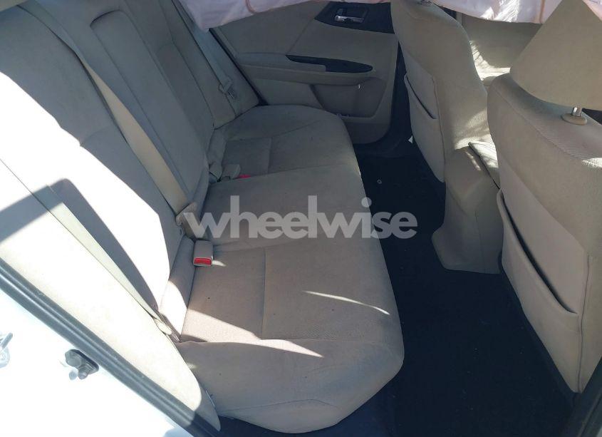 Photo 8 of 2013 Honda Accord LX (VIN 1HGCR2F33DA030093)