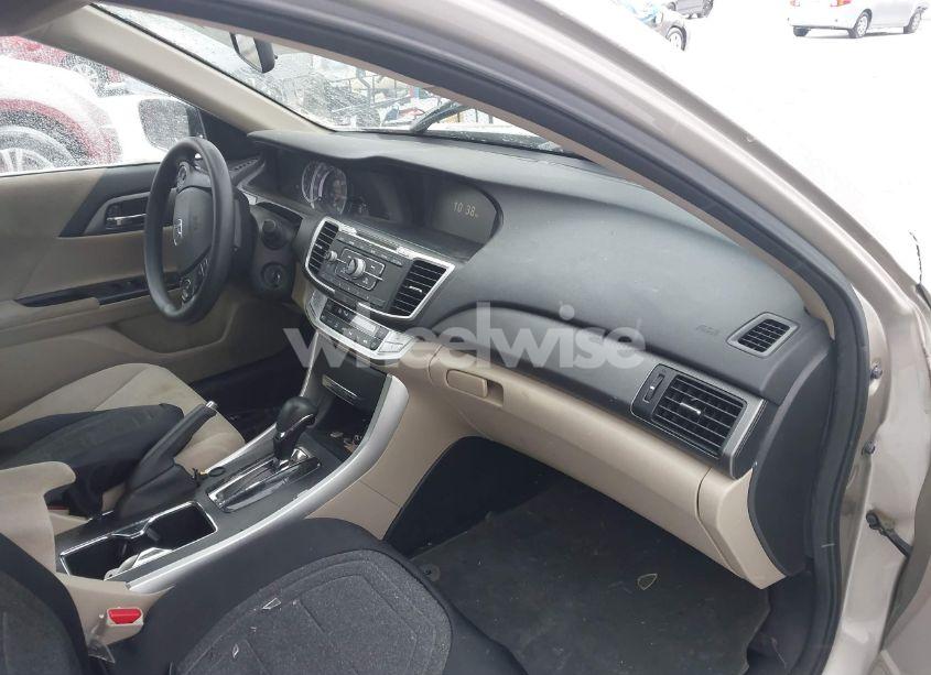 Photo 5 of 2013 Honda Accord LX (VIN 1HGCR2F33DA054474)