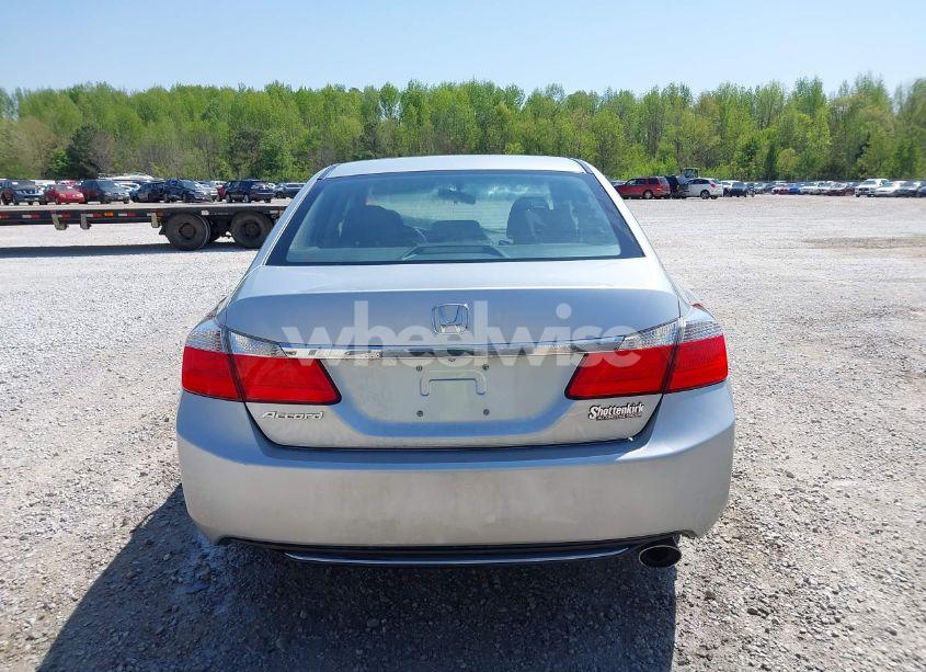 Photo 16 of 2013 Honda Accord LX (VIN 1HGCR2F33DA084493)