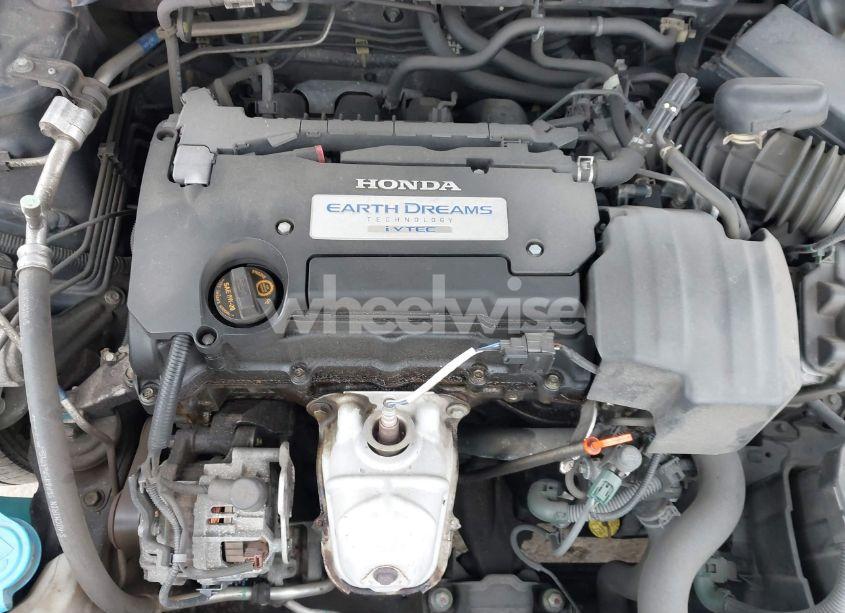 Photo 10 of 2013 Honda Accord LX (VIN 1HGCR2F33DA109781)