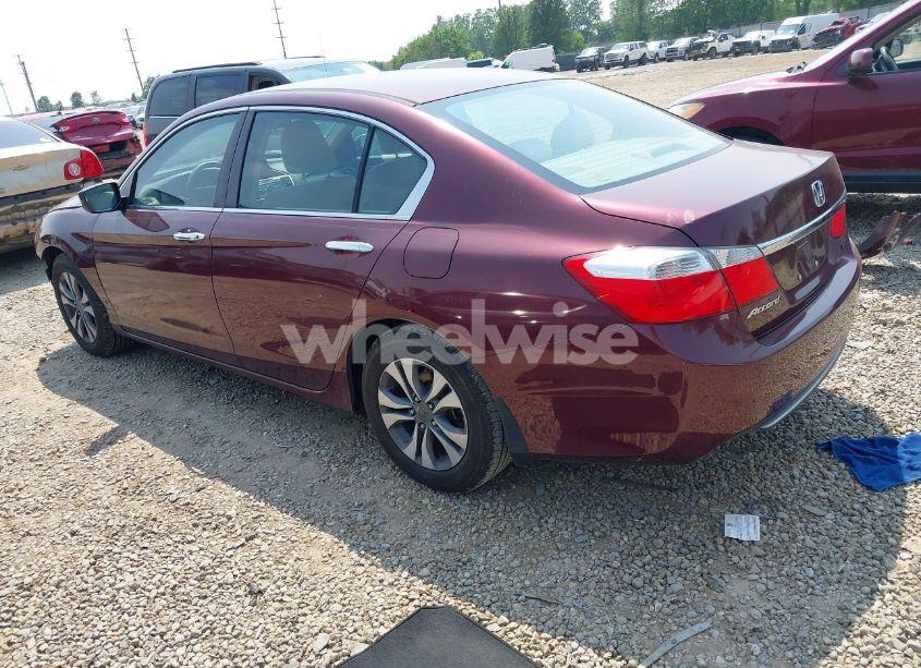 Photo 3 of 2013 Honda Accord LX (VIN 1HGCR2F33DA122823)