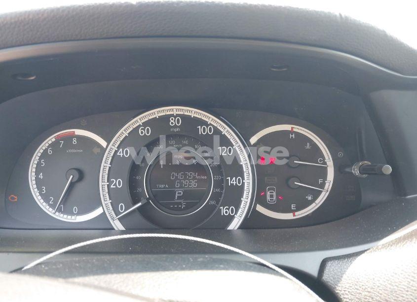 Photo 7 of 2013 Honda Accord LX (VIN 1HGCR2F33DA122823)