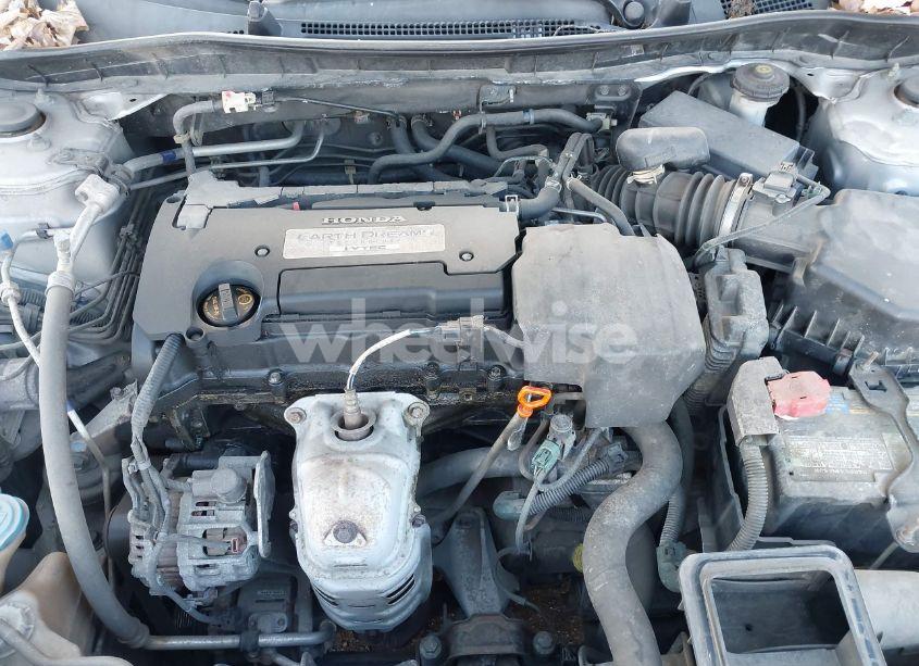 Photo 10 of 2013 Honda Accord LX (VIN 1HGCR2F33DA135264)