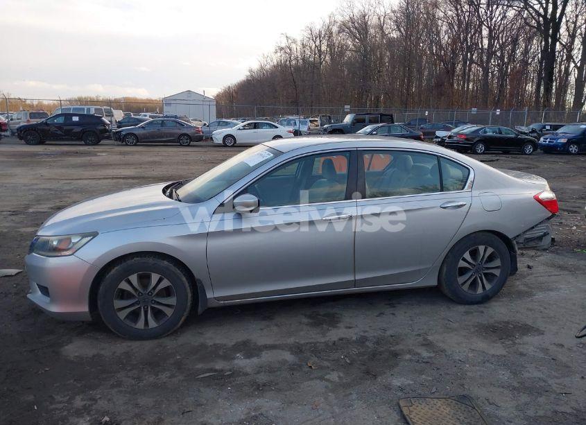 Photo 14 of 2013 Honda Accord LX (VIN 1HGCR2F33DA135264)