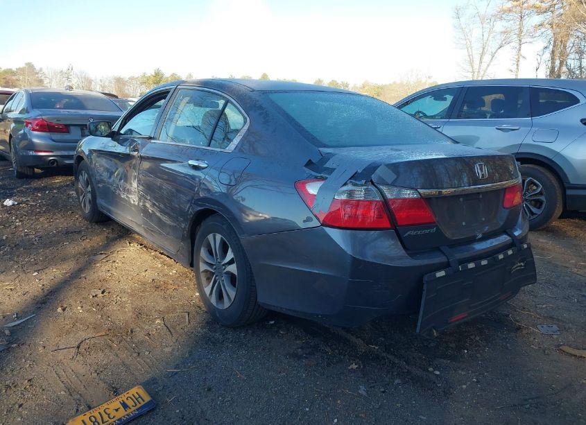 Photo 3 of 2013 Honda Accord LX (VIN 1HGCR2F33DA141193)