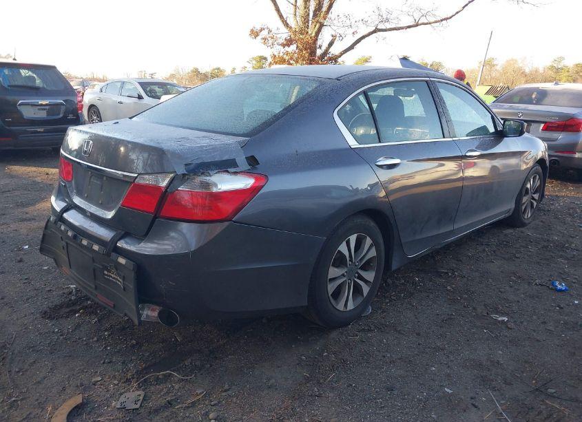 Photo 4 of 2013 Honda Accord LX (VIN 1HGCR2F33DA141193)