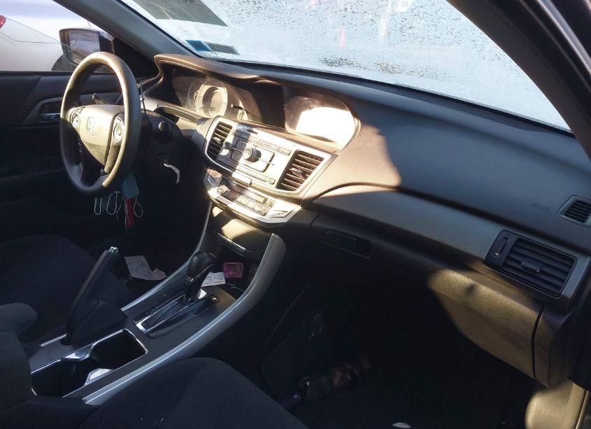 Photo 5 of 2013 Honda Accord LX (VIN 1HGCR2F33DA141193)