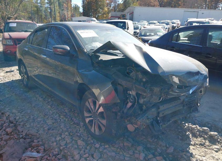 2013 Honda Accord LX (VIN 1HGCR2F33DA160293) main photo