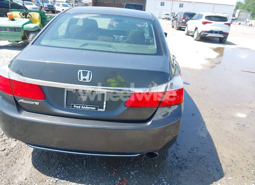 Photo 16 of 2013 Honda Accord LX (VIN 1HGCR2F33DA184934)