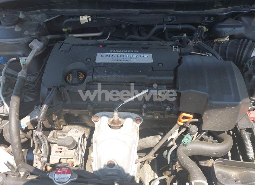 Photo 10 of 2013 Honda Accord LX (VIN 1HGCR2F33DA198056)