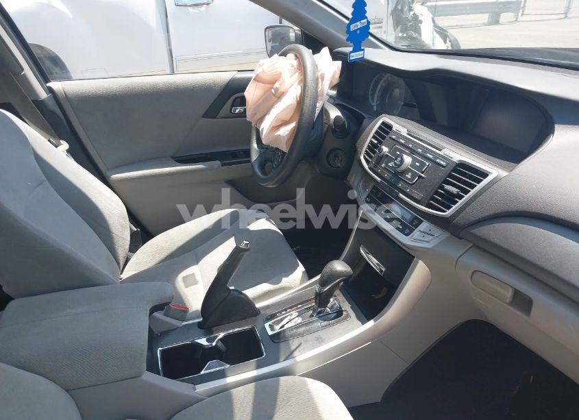 Photo 5 of 2013 Honda Accord LX (VIN 1HGCR2F33DA198056)