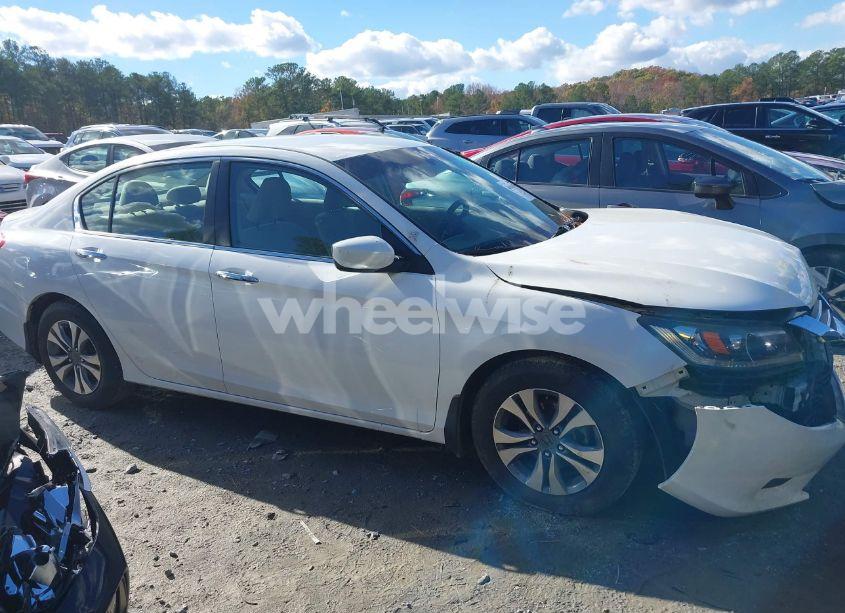 Photo 13 of 2013 Honda Accord LX (VIN 1HGCR2F33DA232013)