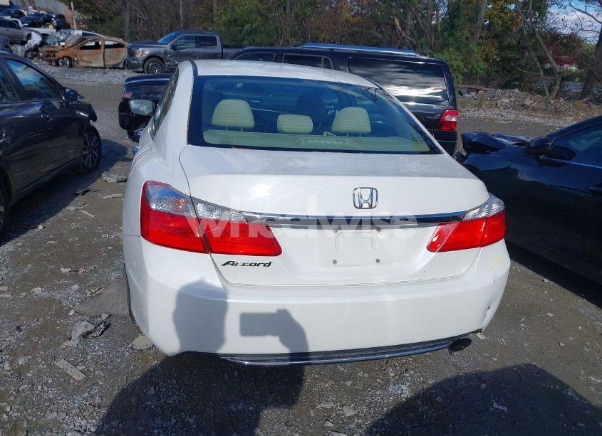 Photo 16 of 2013 Honda Accord LX (VIN 1HGCR2F33DA232013)