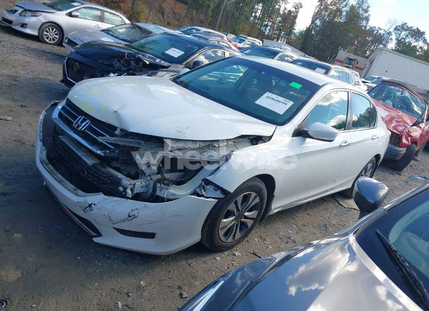 Photo 2 of 2013 Honda Accord LX (VIN 1HGCR2F33DA232013)