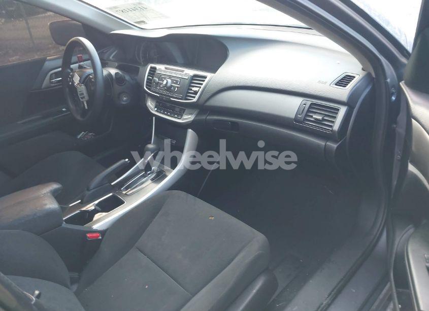 Photo 5 of 2013 Honda Accord LX (VIN 1HGCR2F33DA245828)