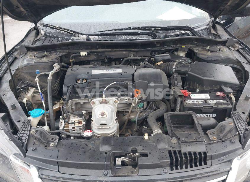 Photo 10 of 2013 Honda Accord LX (VIN 1HGCR2F33DA270518)