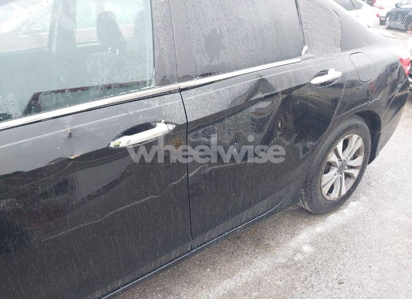 Photo 17 of 2013 Honda Accord LX (VIN 1HGCR2F33DA270518)