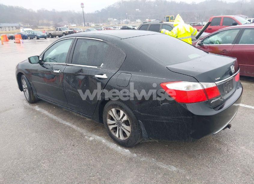 Photo 3 of 2013 Honda Accord LX (VIN 1HGCR2F33DA270518)
