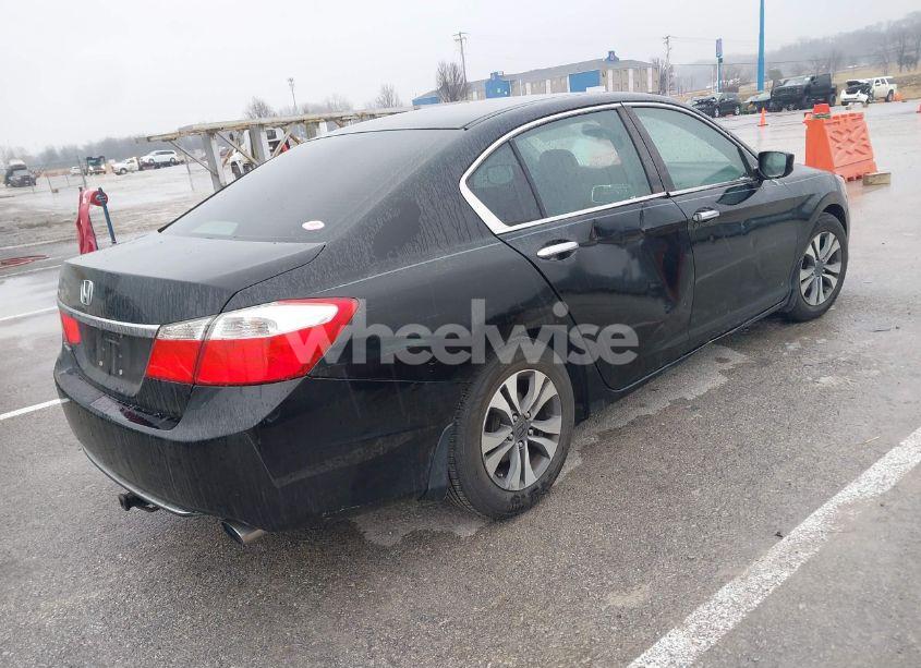 Photo 4 of 2013 Honda Accord LX (VIN 1HGCR2F33DA270518)