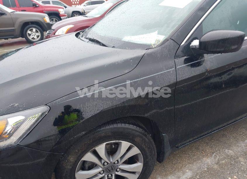 Photo 6 of 2013 Honda Accord LX (VIN 1HGCR2F33DA270518)