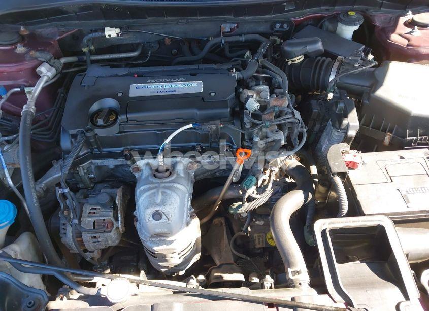 Photo 10 of 2013 Honda Accord LX (VIN 1HGCR2F33DA283530)