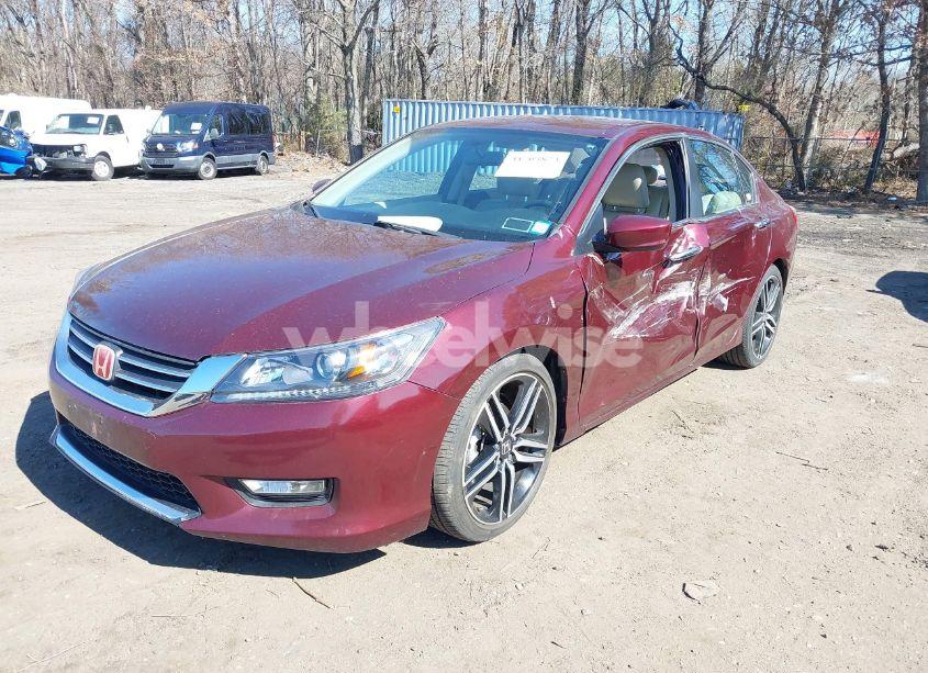 Photo 2 of 2013 Honda Accord LX (VIN 1HGCR2F33DA283530)