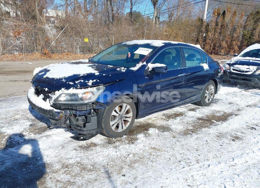 Photo 2 of 2014 Honda Accord LX (VIN 1HGCR2F33EA071860)