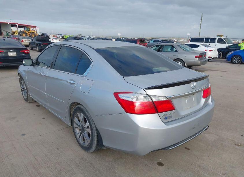 Photo 3 of 2014 Honda Accord LX (VIN 1HGCR2F33EA074144)