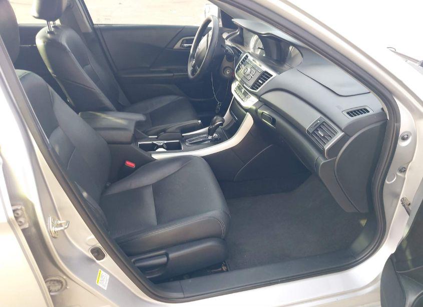 Photo 5 of 2014 Honda Accord LX (VIN 1HGCR2F33EA074144)