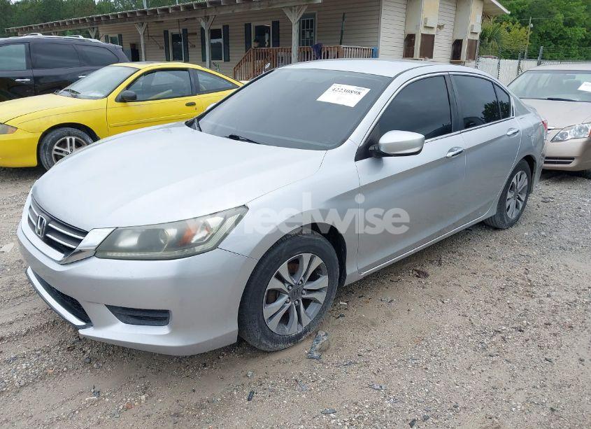Photo 2 of 2014 Honda Accord LX (VIN 1HGCR2F33EA126971)