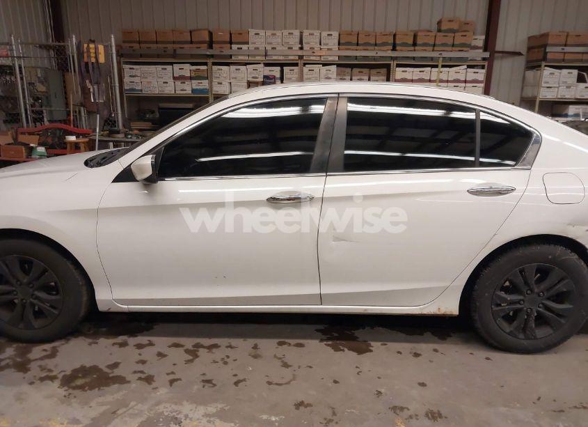 Photo 14 of 2014 Honda Accord LX (VIN 1HGCR2F33EA149280)