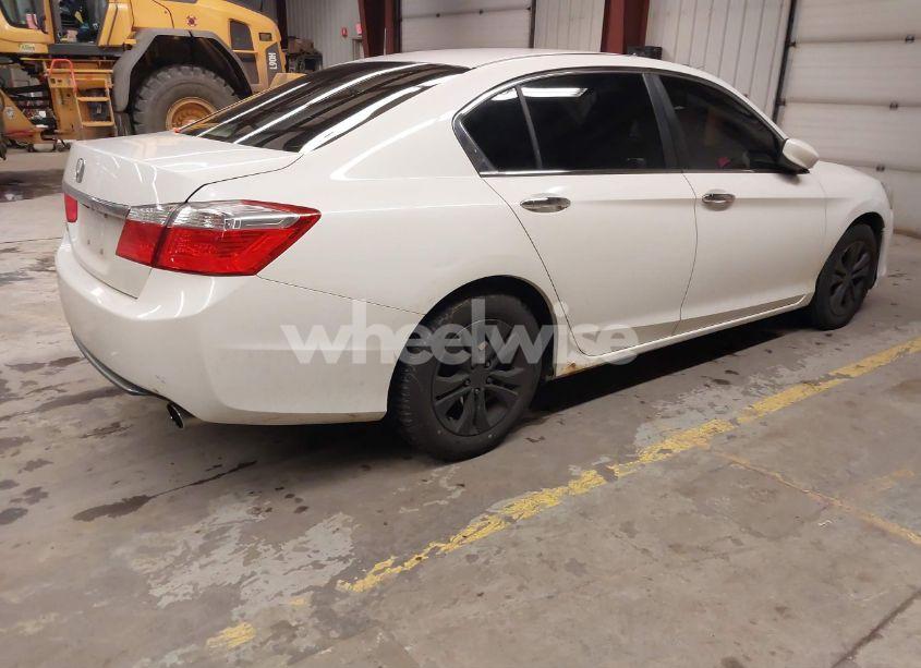 Photo 4 of 2014 Honda Accord LX (VIN 1HGCR2F33EA149280)