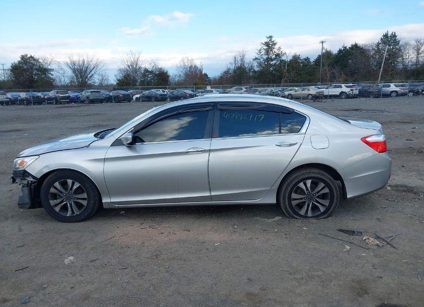 Photo 14 of 2014 Honda Accord LX (VIN 1HGCR2F33EA160912)