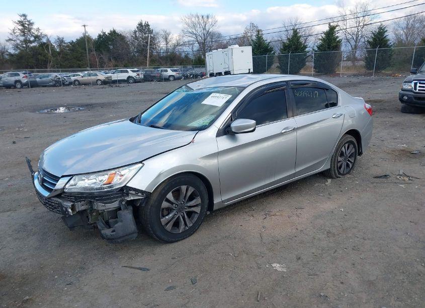 Photo 2 of 2014 Honda Accord LX (VIN 1HGCR2F33EA160912)