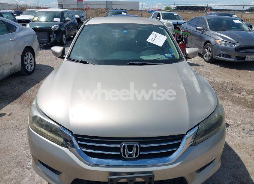 Photo 12 of 2014 Honda Accord LX (VIN 1HGCR2F33EA176463)