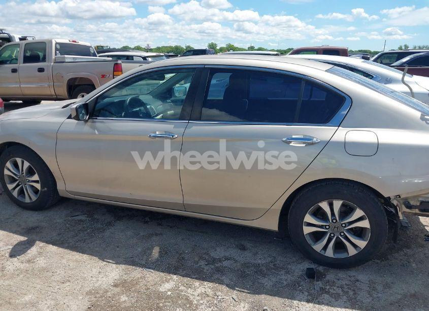 Photo 14 of 2014 Honda Accord LX (VIN 1HGCR2F33EA176463)