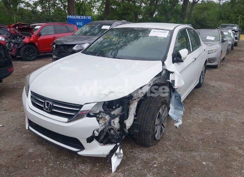 Photo 2 of 2014 Honda Accord LX (VIN 1HGCR2F33EA179816)