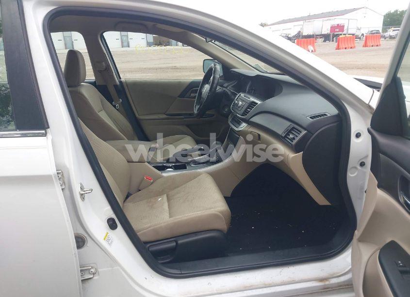 Photo 5 of 2014 Honda Accord LX (VIN 1HGCR2F33EA179816)