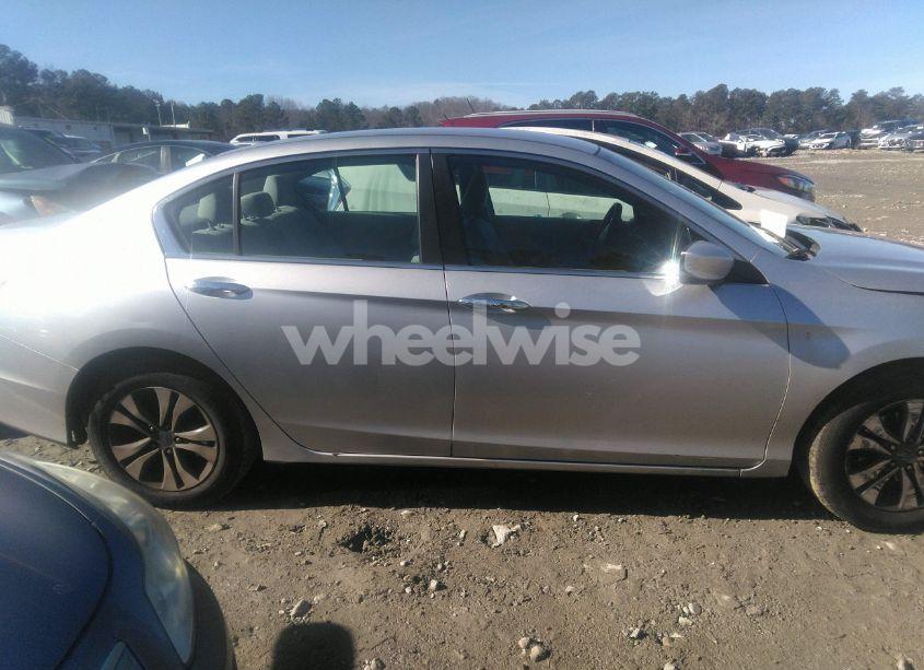 Photo 13 of 2014 Honda Accord LX (VIN 1HGCR2F33EA184529)