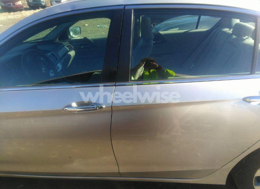 Photo 14 of 2014 Honda Accord LX (VIN 1HGCR2F33EA184529)