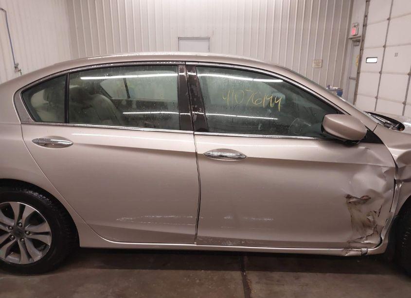 Photo 13 of 2014 Honda Accord LX (VIN 1HGCR2F33EA191870)