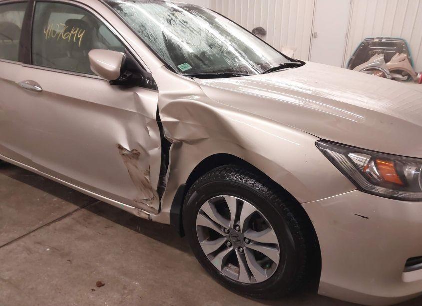 Photo 6 of 2014 Honda Accord LX (VIN 1HGCR2F33EA191870)