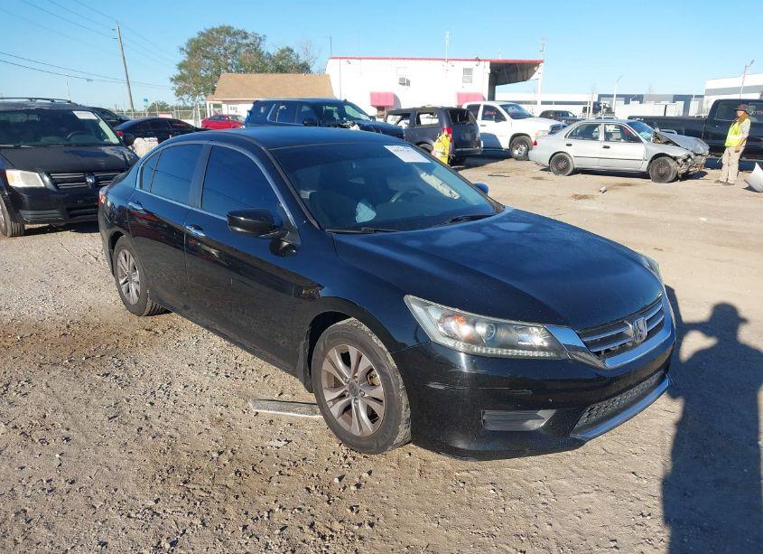 2014 Honda Accord LX (VIN 1HGCR2F33EA200065) main photo