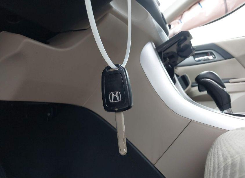 Photo 11 of 2014 Honda Accord LX (VIN 1HGCR2F33EA261237)