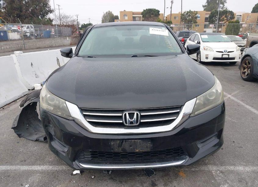 Photo 12 of 2014 Honda Accord LX (VIN 1HGCR2F33EA261237)
