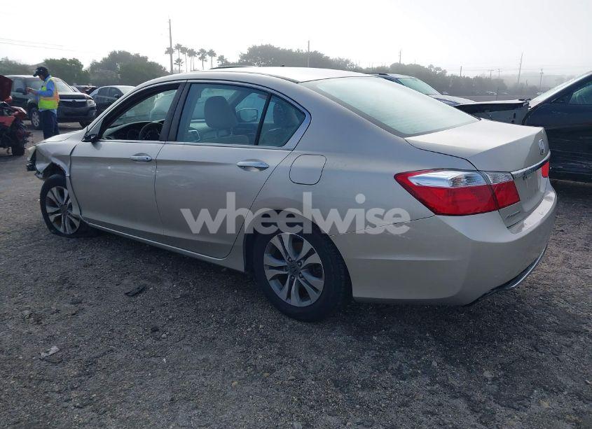 Photo 3 of 2014 Honda Accord LX (VIN 1HGCR2F33EA275378)