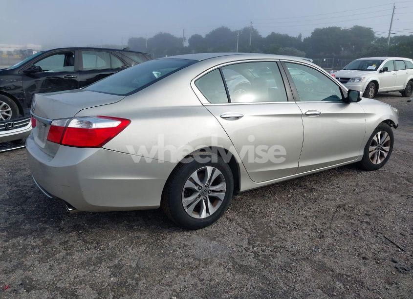 Photo 4 of 2014 Honda Accord LX (VIN 1HGCR2F33EA275378)