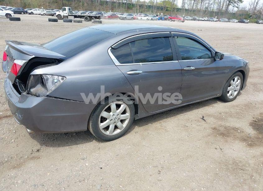 Photo 4 of 2014 Honda Accord LX (VIN 1HGCR2F33EA306435)